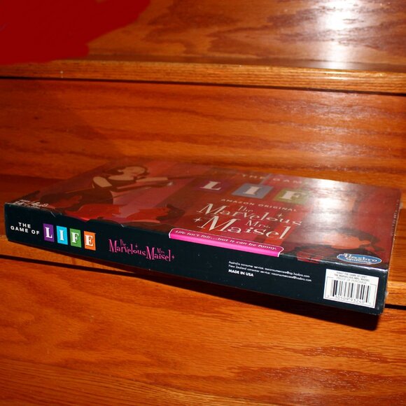 3/$77❤️new The Game of Life: The Marvelous Mrs. Maisel Edition Board Game Amazon - Picture 10 of 16